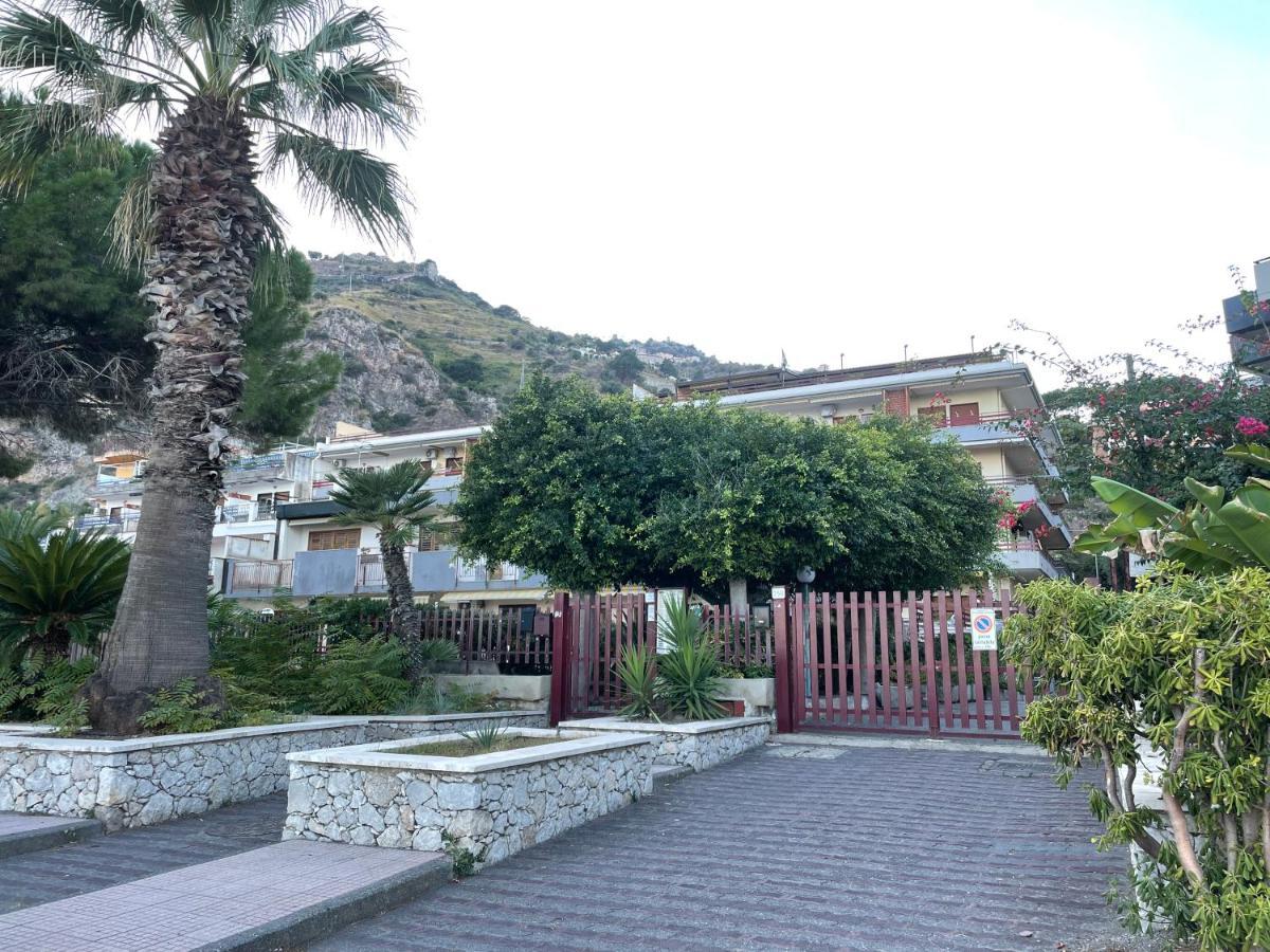 Incantevole appartamento Taormina SantʼAlessio Siculo Esterno foto